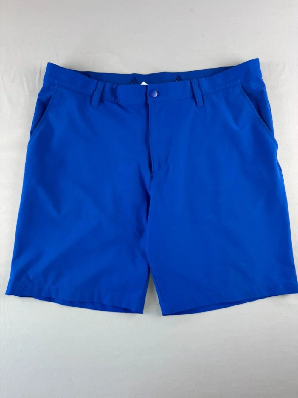 Adidas Men's 36 Blue Golf Athletic Sports Casual City Tournament Logo Brunch